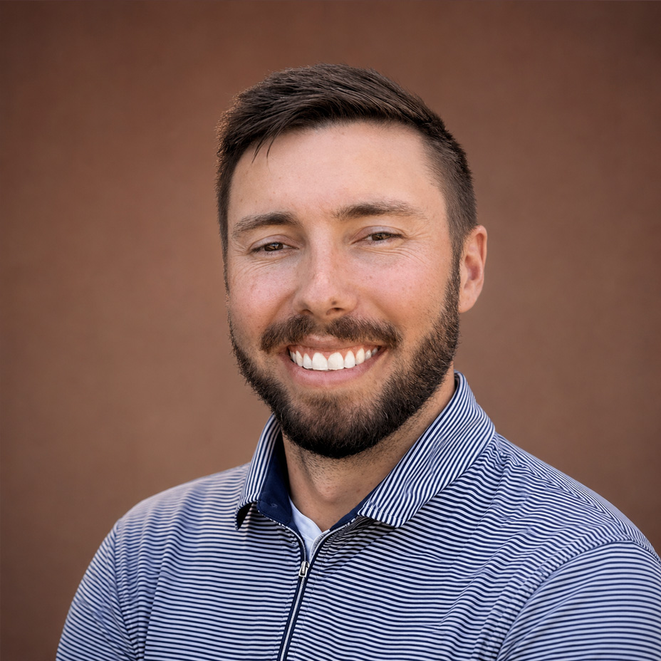 Alex Vance golf instructor headshot